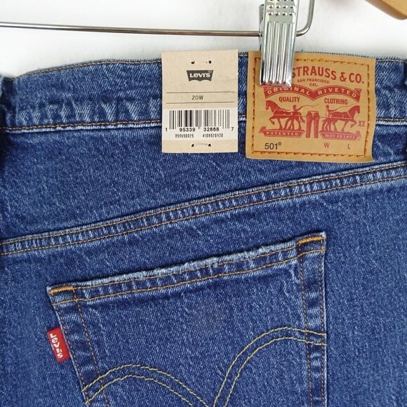 Levi's 501 Jean Shorts Women's Plus Size 20W Blue Denim Button Fly Cut Offs - Picture 6 of 10